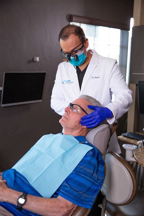 Dentist in Escondido 